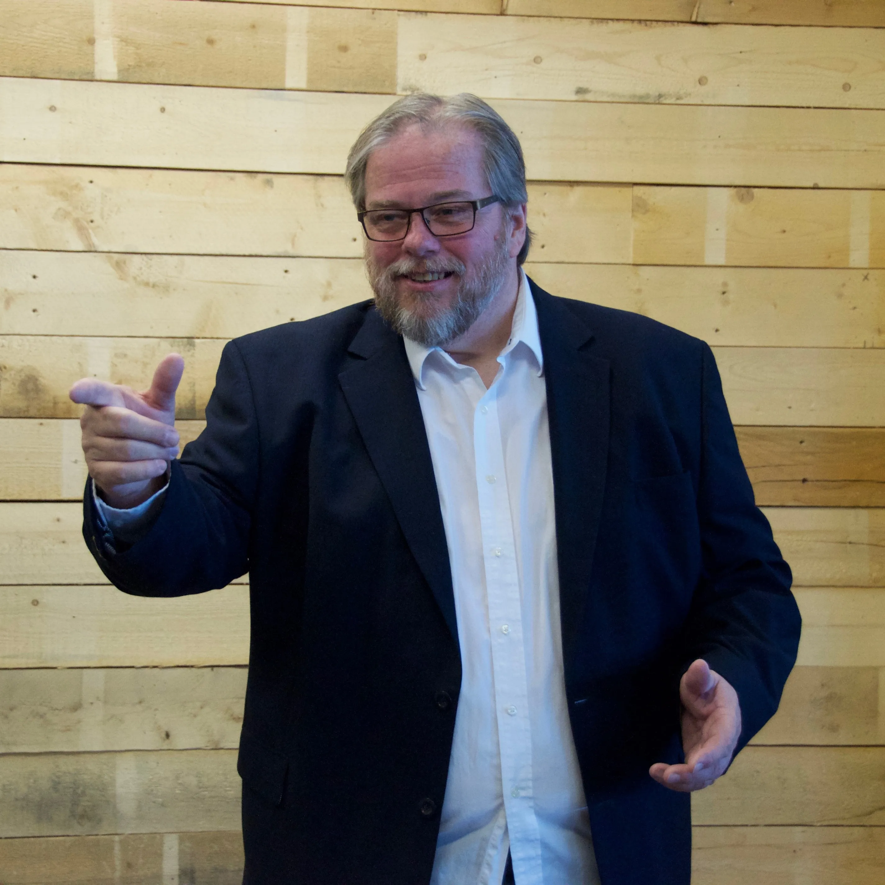 Mark Gordon facilitating a leadership development session